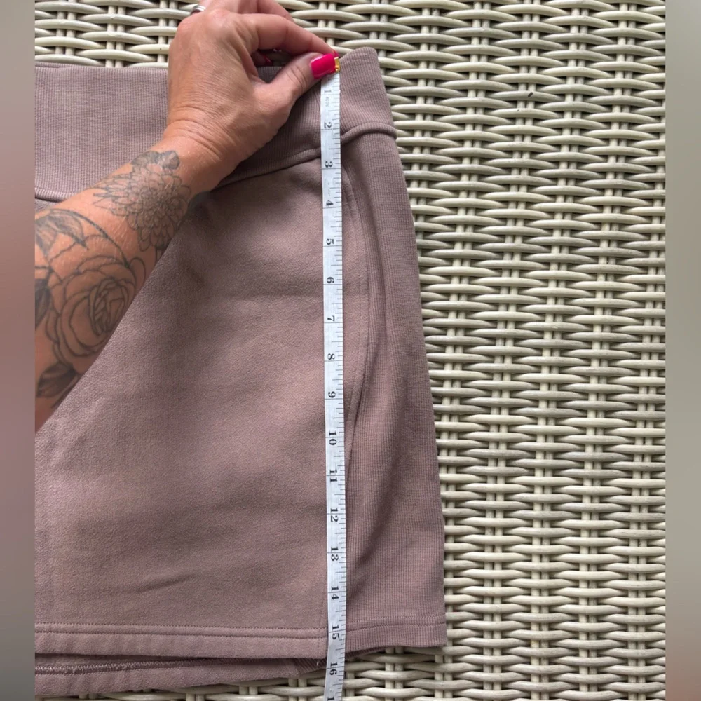 Lululemon Scuba‎ High Rise Mini Skirt
